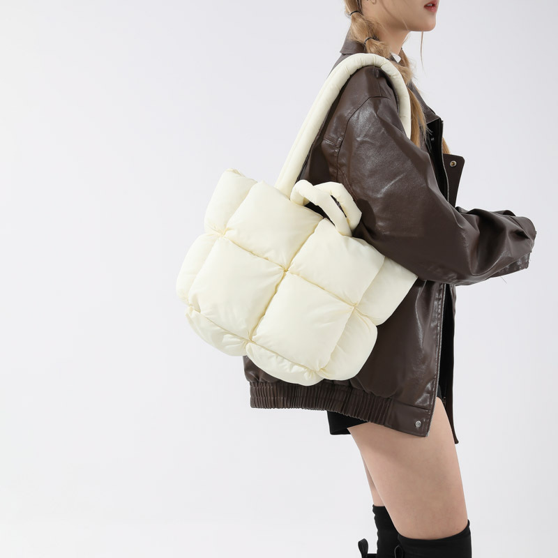 Veloura Puffer Tote Bag